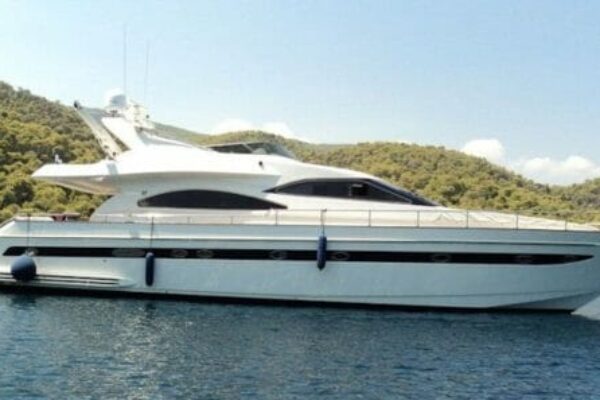 12- Vilamoura luxury Yacht Charter FD